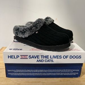 Bobs from Skechers Memory Foam Slippers | Size 11 Women’s